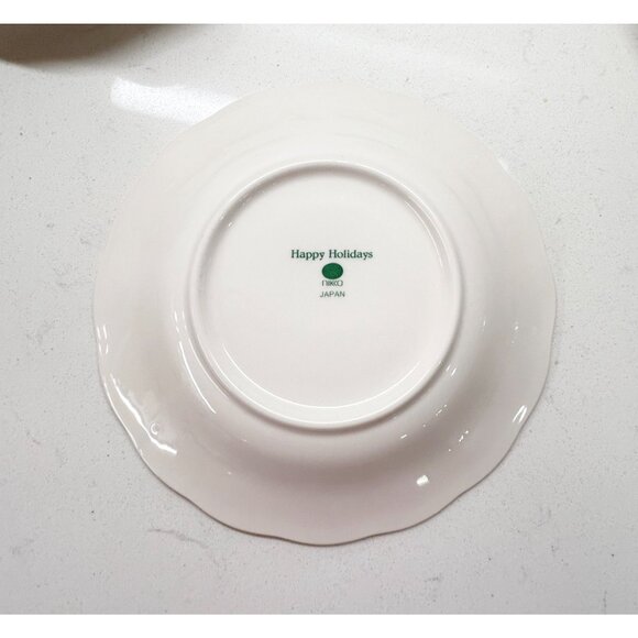 Set of 4 Vintage Nikko Happy Holidays Porcelain China Cups/Saucers - Picture 7 of 7